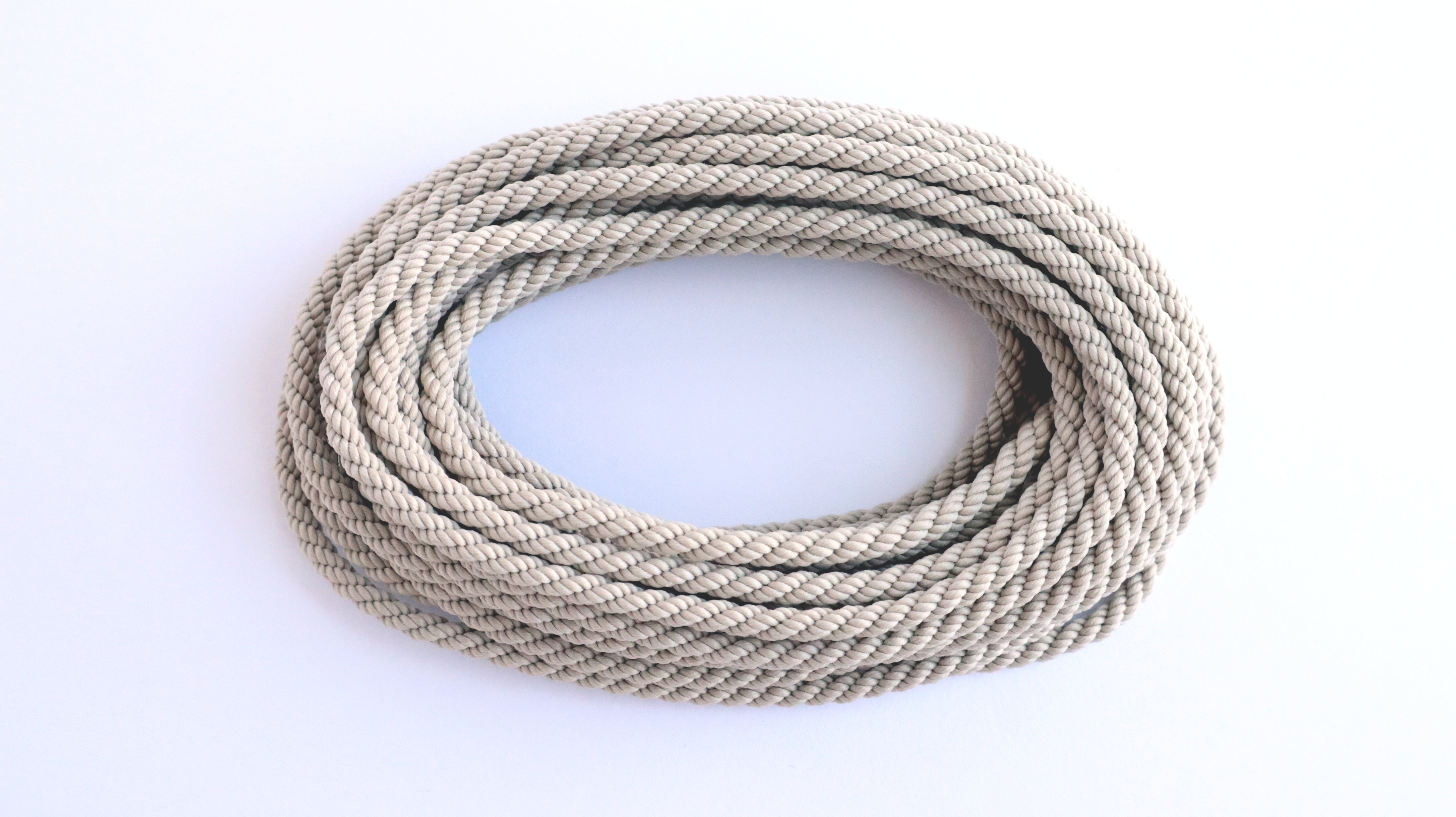 Liht Rope Polyester Light Beige Cable-Laid Rope – Ropes of Scale